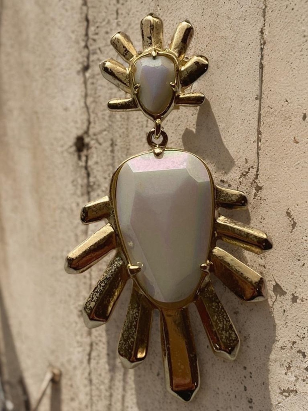 Kendra Scott SINGLE Earring White Iridescent and Gold